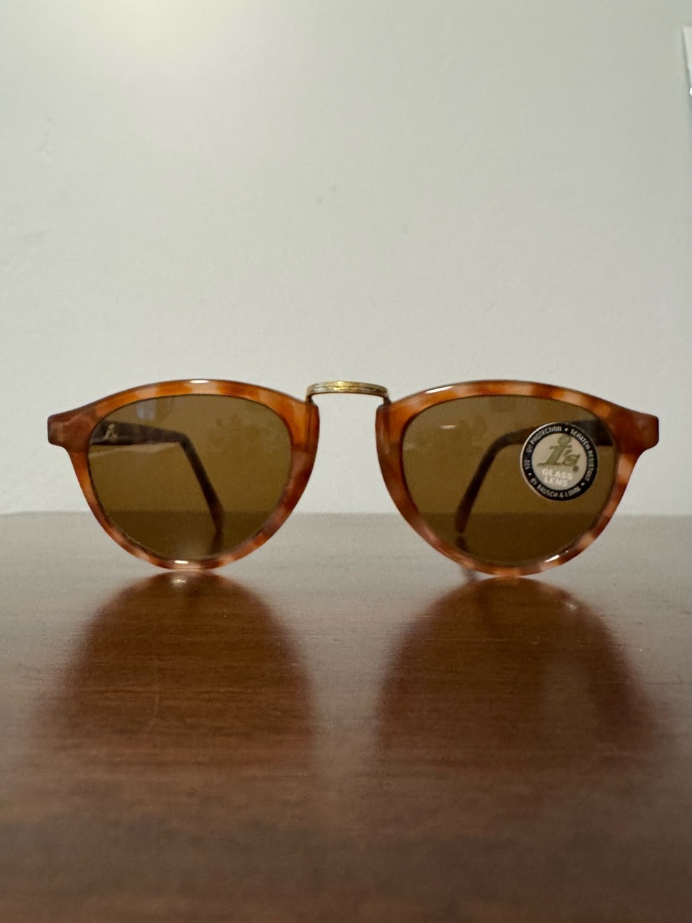 Vintage Bausch & Lomb Tortoiseshell Sunglasses w/ Gold Bridge - Never worn